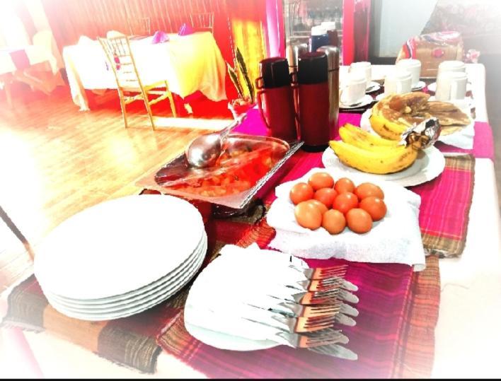 Riverside Resort Hotel Kabale מראה חיצוני תמונה