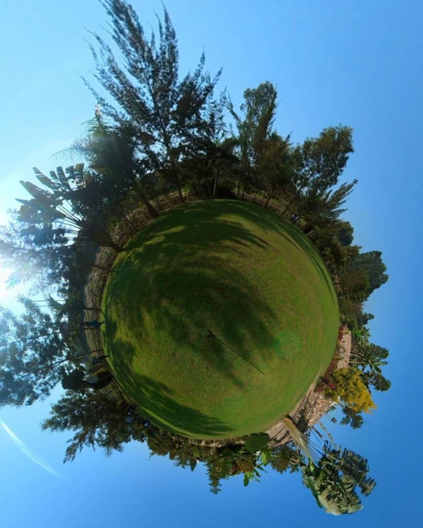 Riverside Resort Hotel Kabale מראה חיצוני תמונה